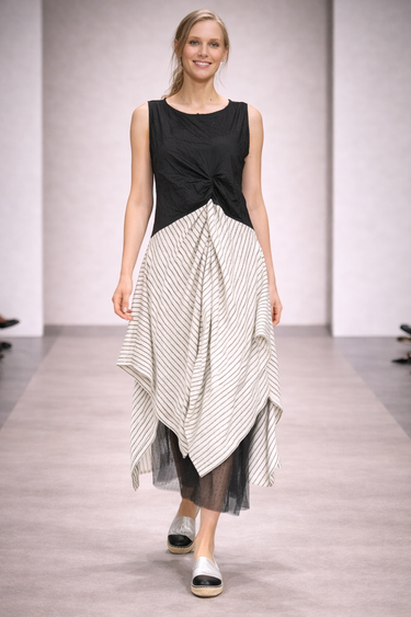 Lidlayer. Summer dress