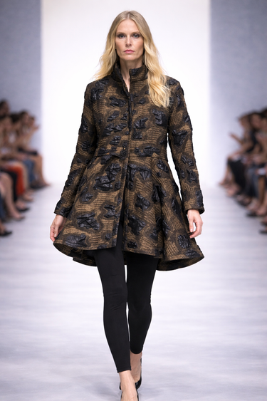 TAJVALERY JACKET