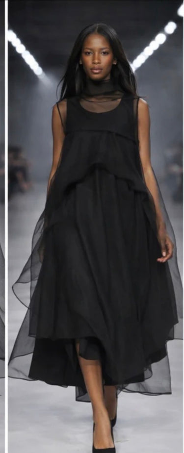 CIDNU. Romantic dress