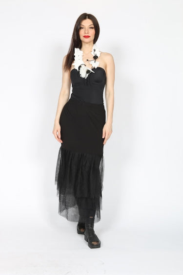 Layer mesh skirt